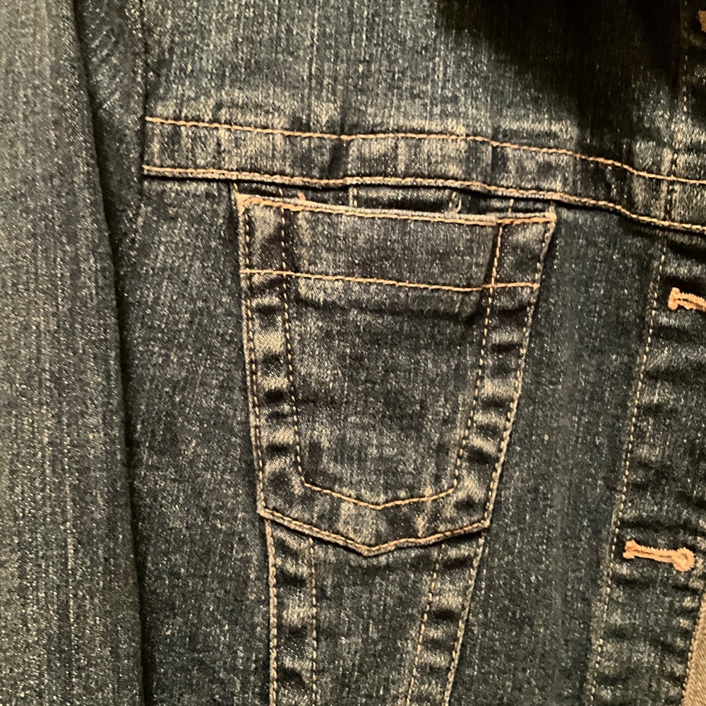 Funky Jean Jacket Size M - Picture 3 of 3